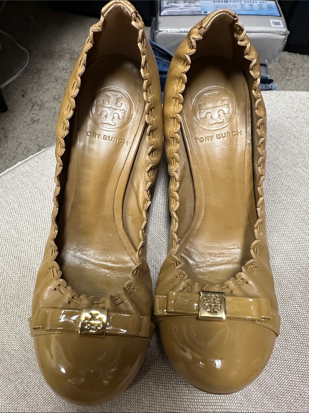 Tory Burch Round-Toe Heels size 6.5